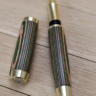 Black chilli - kuličkové dřevěné pero Gentleman - 4