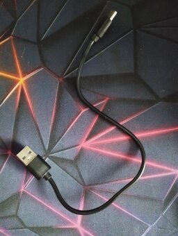 Bezdrátová sluchátka-top stav - 4