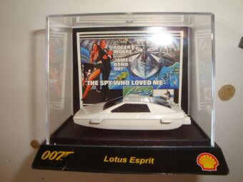 Modely aut James Bond - 007 - Shell - 4