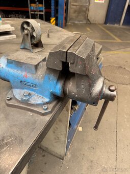 Dílenský stůl - 4