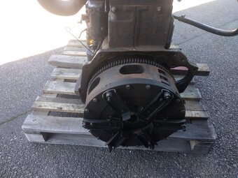 MOTOR ZETOR - 4