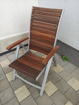 Prodám polohovatelná zahradní křesla hliník/teak - 4