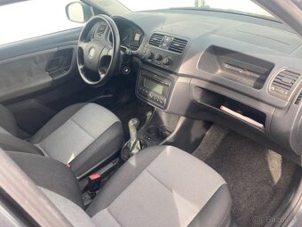 Škoda Fabia, 1,4i(63kW), klima, nová STK do 03/2027 - 4