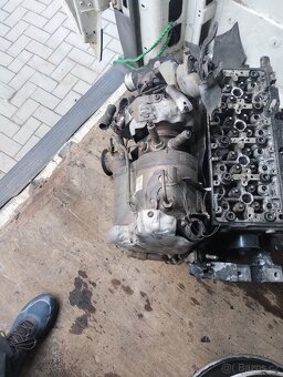 Prodám motor 2.0 TDI 110kw - 4
