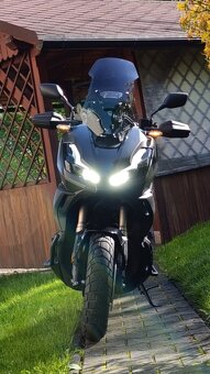 Honda ADV 350 - 4