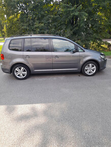 Volkswagen Touran 2,0 TDi DSG Match - 4
