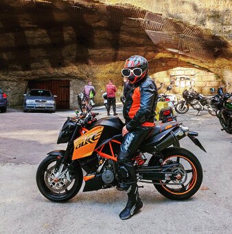 KTM Super Duke 990 - 4