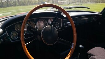 BMW 1600 GT kupé - 4