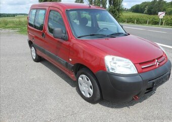 Citroën Berlingo 1,4 55 kW Bez koroze Historie benzín - 4