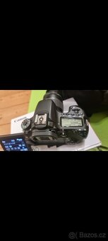 Canon eos 70D s objektivem - 4