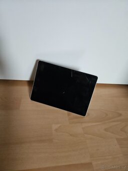 Microsoft Surface Go 3 + klávesnice, stylus, obal, nabíječky - 4