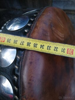 SEDLO NA OSLA/MULU - 4