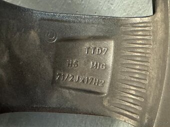 Zimní komplet ALU Dezent 205/50/R17 5x112 - 4