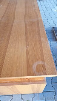 Dřevěný psací stůl - 4