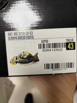 Pracovní poloboty - 4