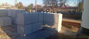 Prodám betonové bloky  , LEGO , opěrné zdi - 4