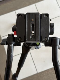 Profesionální videohlava Manfrotto 501 s Alta Pro 263AT - 4