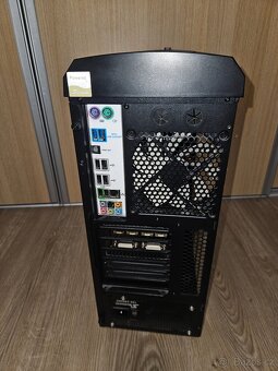 Procesor AMD FX-6300 - Rezervace do 10.1. - 4