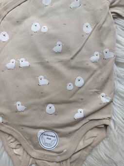 Body Lindex vel 68 králíčci - 4