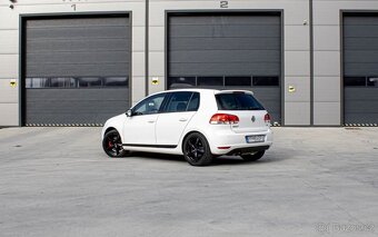 Volkswagen Golf 1.8 TSI 2010 - 4