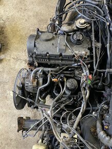 Motor 1,9 tdi pd 85 kw Ajm/ Atj - 4
