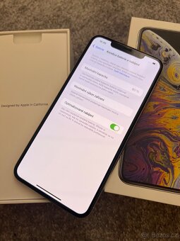 iPhone XS MAX 256Gb…lehce opotřebený - 4