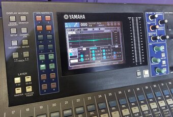 Yamaha LS9/32 - 4
