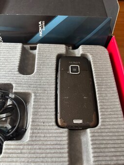 Nokia E65 - 4