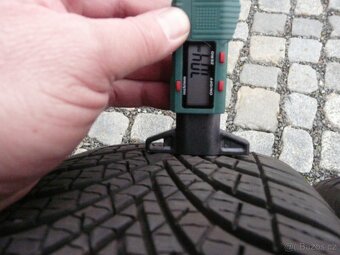 ZIMNÍ PNEU 185/60R15 DEBICA - 4