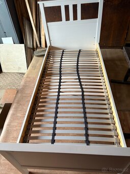 Postel IKEA HEMNES, vč. roštu super stav 90x200 cm - 4