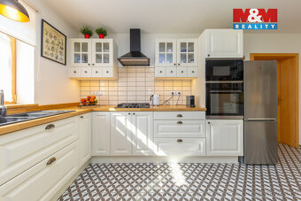 Prodej rodinného domu 175 m2, pozemek 2730 m2, Novosedly - 4