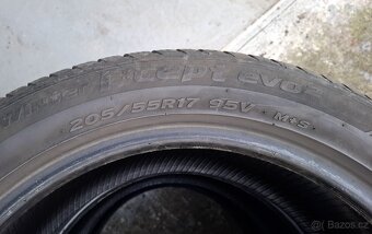 Zimní sada pneu 205/55 R17 Hankook - 4