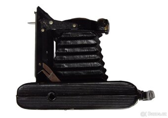 Skládací fotoaparát Vario - I. republika - 4