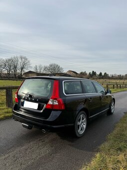 Volvo V70 2012 D5 2.4 158 kw automat kůže servis - 4
