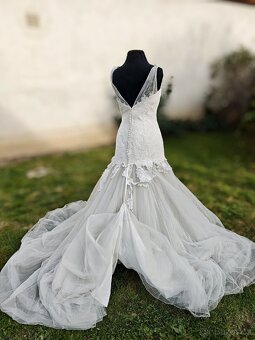 Luxusní svatební/ plesové šaty - 4
