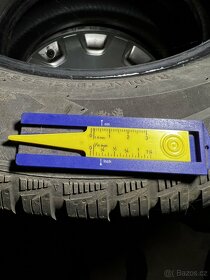 Zimní pneu 215/60 R16 - 4