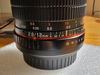 Samyang 12mm - 4