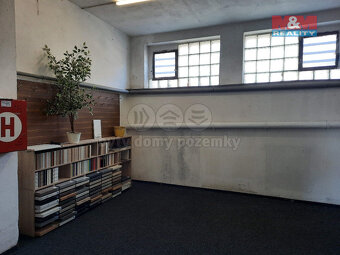 Pronájem skladu, 150 m², Louny, ul. Říční - 4