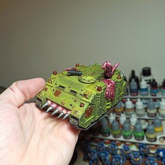 Death Guard Rhino (Warhammer 40k) - 4