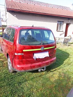 Touran 1.9Tdi 77kw - 4
