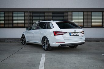 Škoda Superb Combi 2.0 TDi 4x4 Sportline DSG - 4