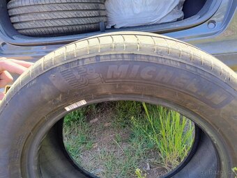 Prodam letni pneu Michelin 4 ks 205/55 R16 - 4