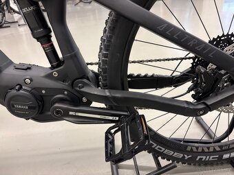 Elektrokolo Haibike AllTrail 3 kola 29/27,5" vel. S - 4