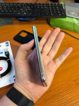 Prodám iPhone XS 64gb (100% kondice baterie) - 4