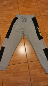 2x tepláky Nike vel.11-15let - 4