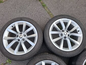 kola 18" 5x112 Skoda Superb Modus pneu 235/45R18 - 4