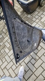 Octavia 1 rs liftback zadni tapce s dirkama na kliky - 4