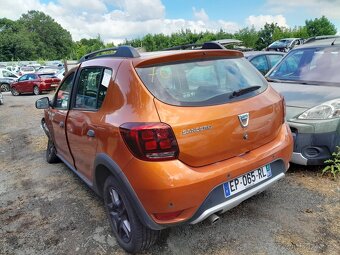 Dacia Sandero 1,5 BLUE DCi STEPWAY - 4
