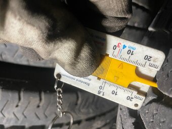 Zimni pneu 195/50 r15 - 4