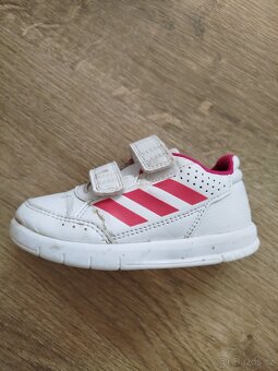 Dívčí sportovní botičky Adidas, velikost 25 - 4